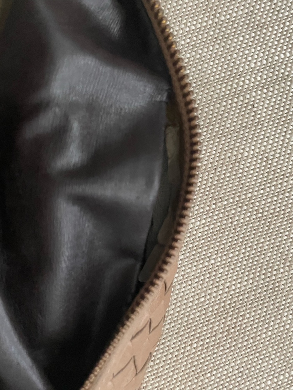 Bottega Veneta Intrecciato Leather Shoulder Bag in Taupe - Picture 11 of 16